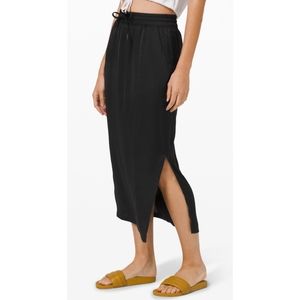 NWT Lululemon glide away slip pull on midi skirt 2